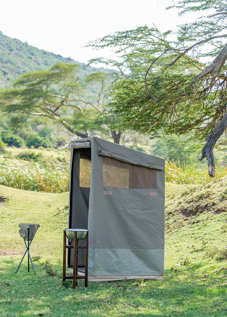 Foldable Toilet Cubicle and Cover - Image 3