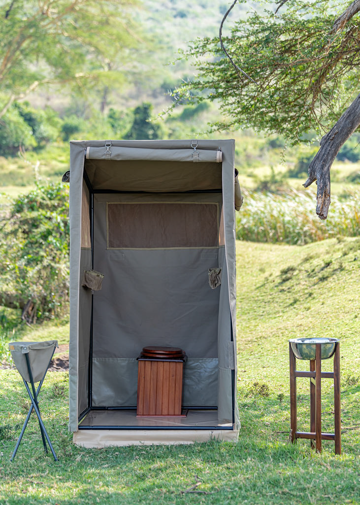 Foldable Toilet Cubicle and Cover - Image 7