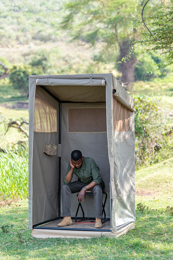 Foldable Toilet Cubicle and Cover - Image 9