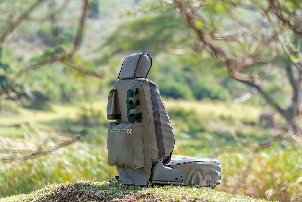 Seat Cover in Green Ripstop & Mocca Glossy Leather (Per Seat) - Image 5