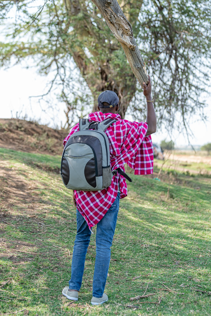 Green Ripstop & Mocca Leather Backpack - Image 6