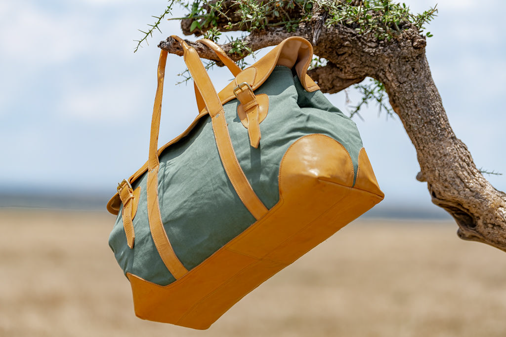 Weekender Bag in Green Canvas & Tan Leather - Image 5