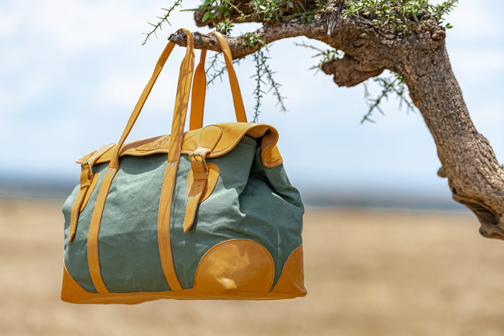 Weekender Bag in Green Canvas & Tan Leather - Image 6
