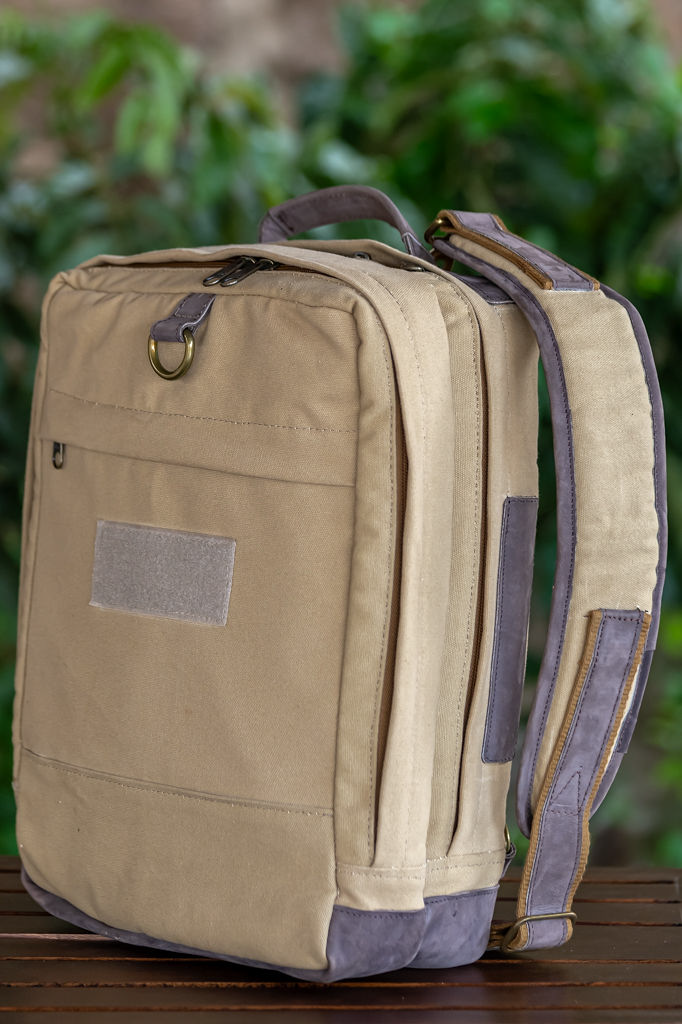 Laptop Bag in Beige Canvas & Mocca Leather - Image 2