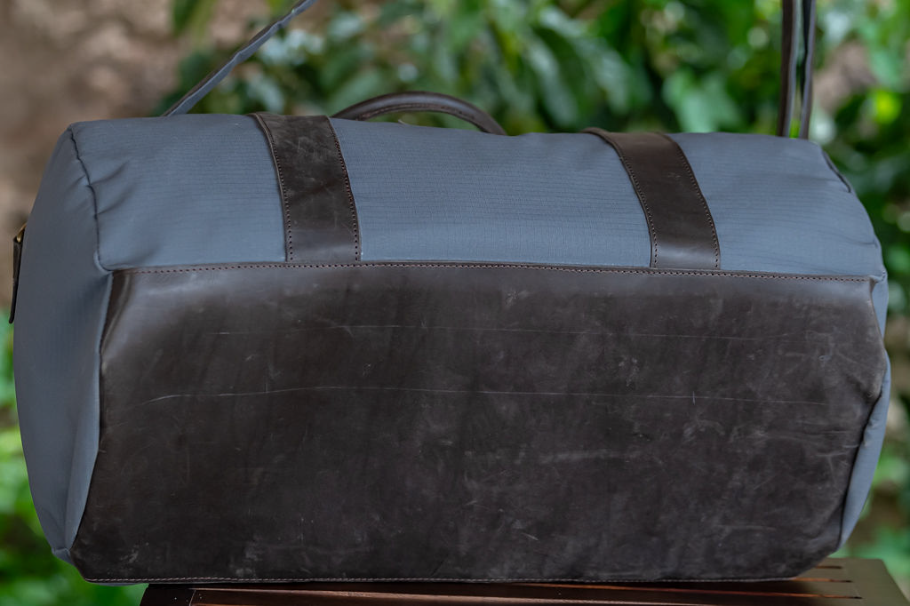 Explorer Bag in Grey Ripstop & Mocca Leather - Image 4