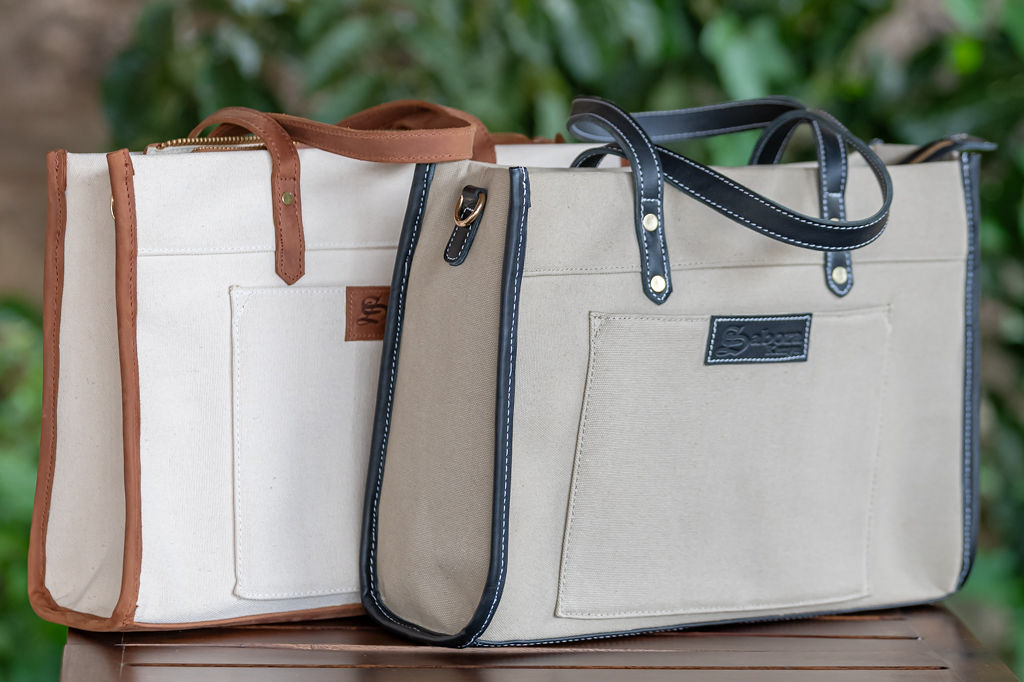 Ladies Handbag in White Canvas & Dark Leather - Image 2