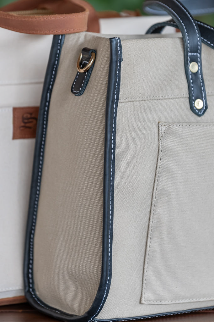 Ladies Handbag in White Canvas & Dark Leather - Image 4