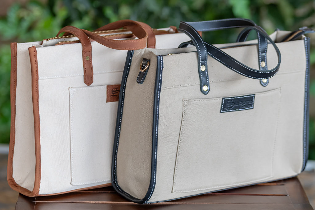 Ladies Handbag in White Canvas & Dark Leather - Image 5