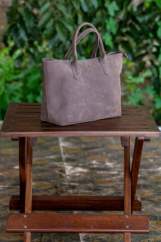 Mocca Leather Ladies Handbag - Image 4