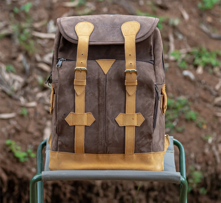 Canvas & Leather Backpack – Brown & Tan