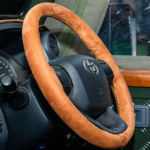 Steering Wheel Cladding in Chestnut Leather