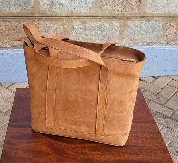 Tan Leather Ladies Handbag - Image 7