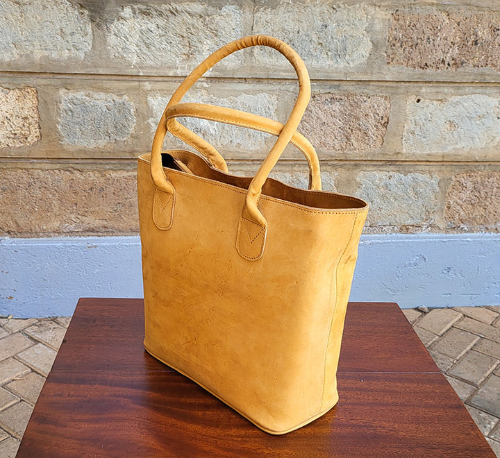 Small Tan Leather Bag - Image 6