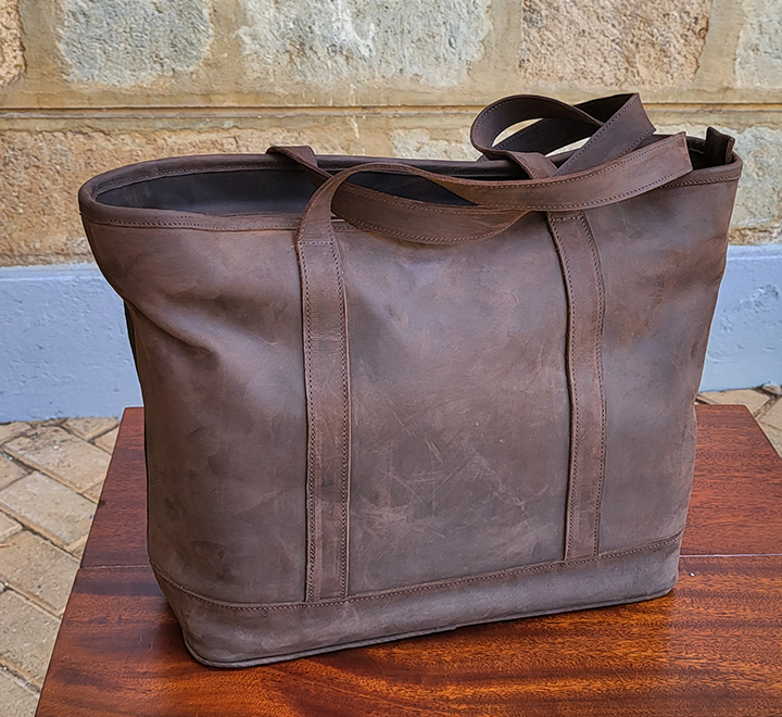 Hair On Ladies Handbag - Image 4