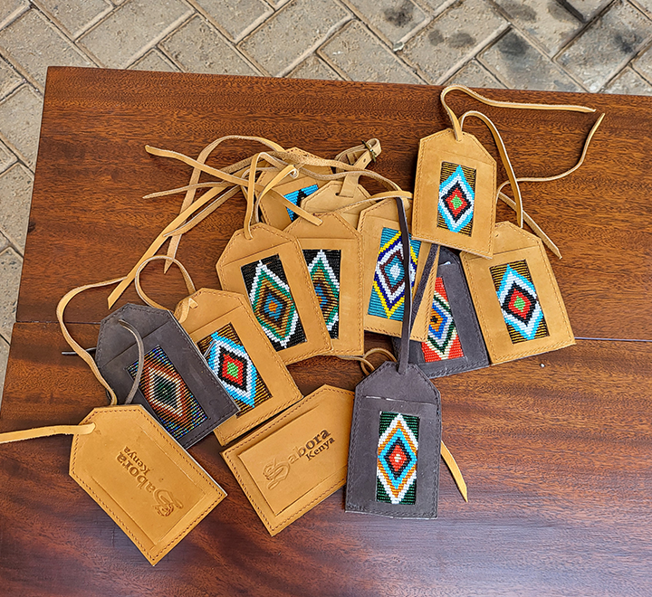 Beaded Leather Luggage Tag - Image 7