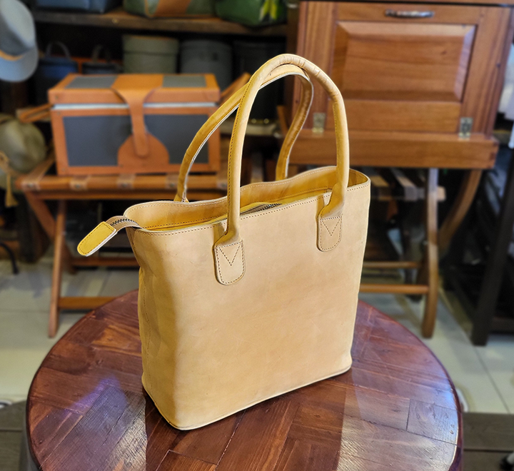 Small Tan Leather Bag - Image 3