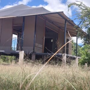 LUXURY SAFARI SUITE TENT